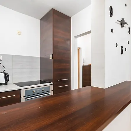 Daire Podlesna 52 By Homeprime *