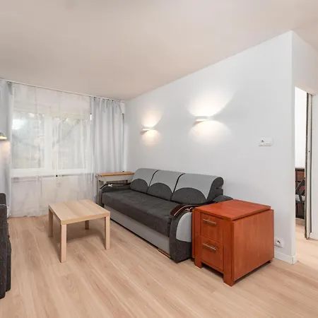 Podlesna 52 By Homeprime Apartment *